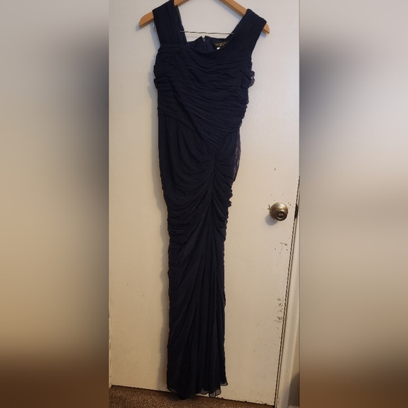 Tadashi Shoji Dresses & Skirts - Tadashi Shoji Elegant Navy Gown